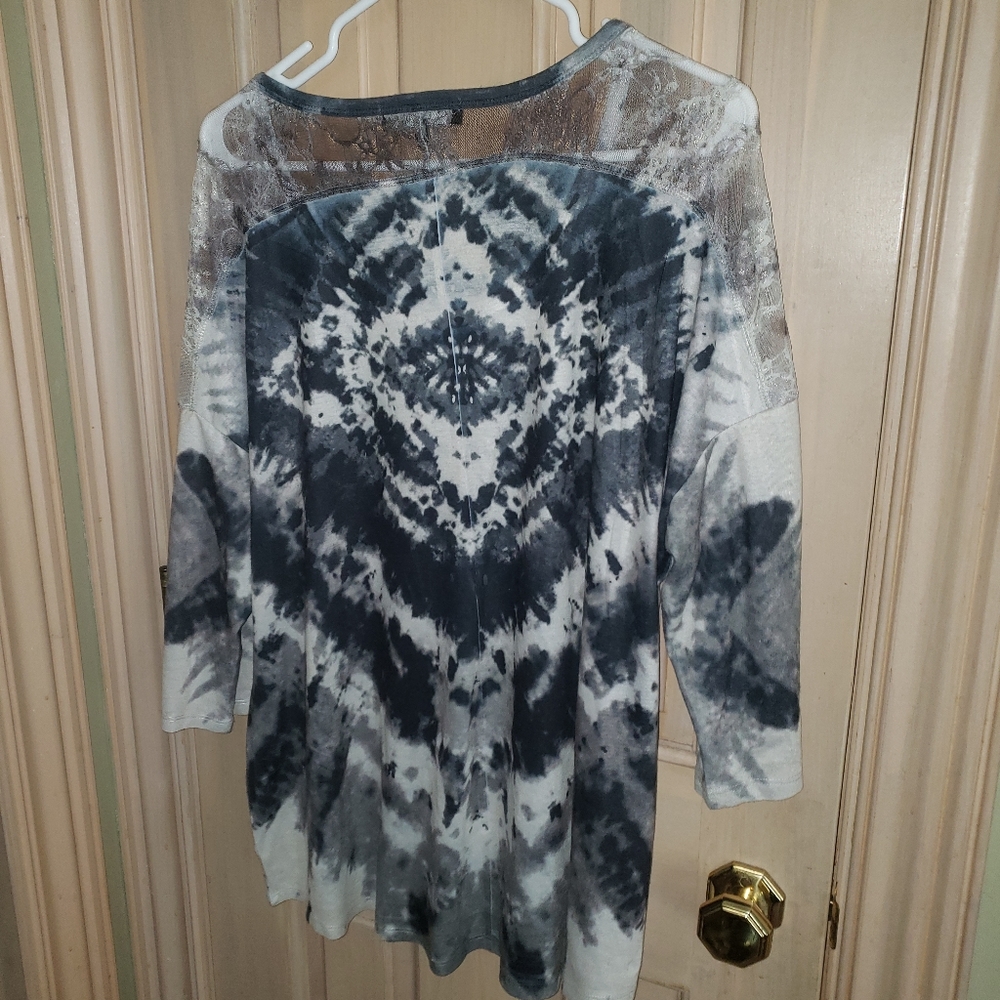 Bleu Woman plus sz 1X Fun Tie dye lace shirt Whimsigoth - Picture 2 of 6
